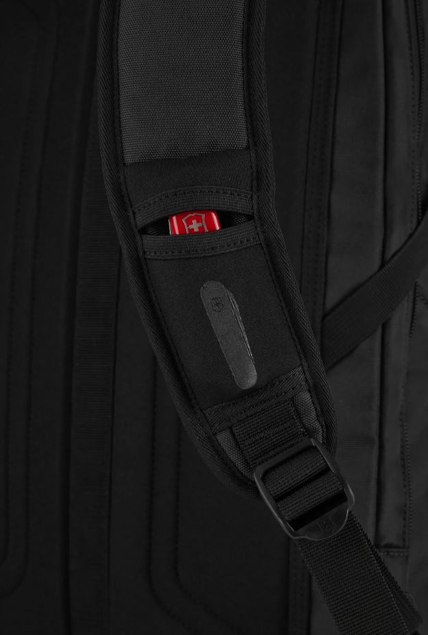 Victorinox Altmont Slim Laptop Backpack Black for 15.6 Inch 606739