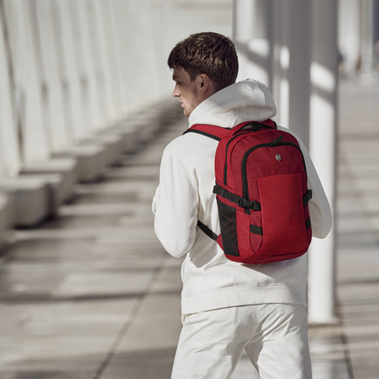 Victorinox VX Sport EVO Red 15in Laptop Backpack 20L Capacity 611414